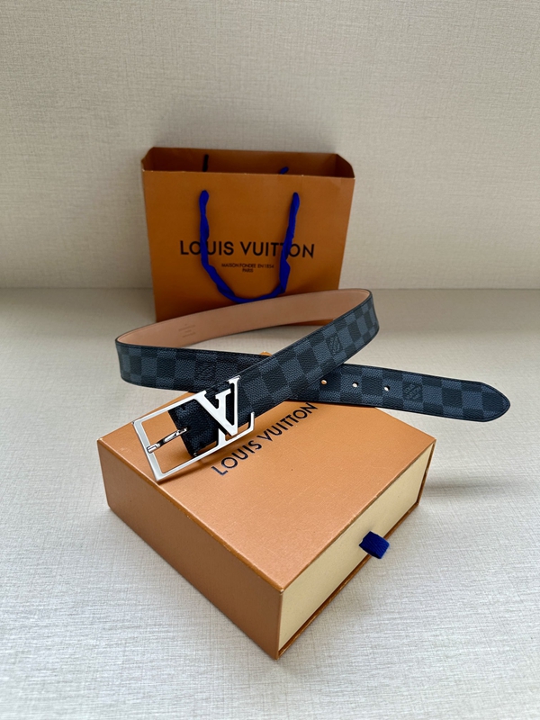 激安ルイヴィトンベルト側面デザイン